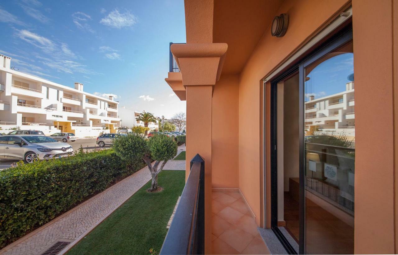 B27 - Luzbay 2 Bed Apartment Esterno foto