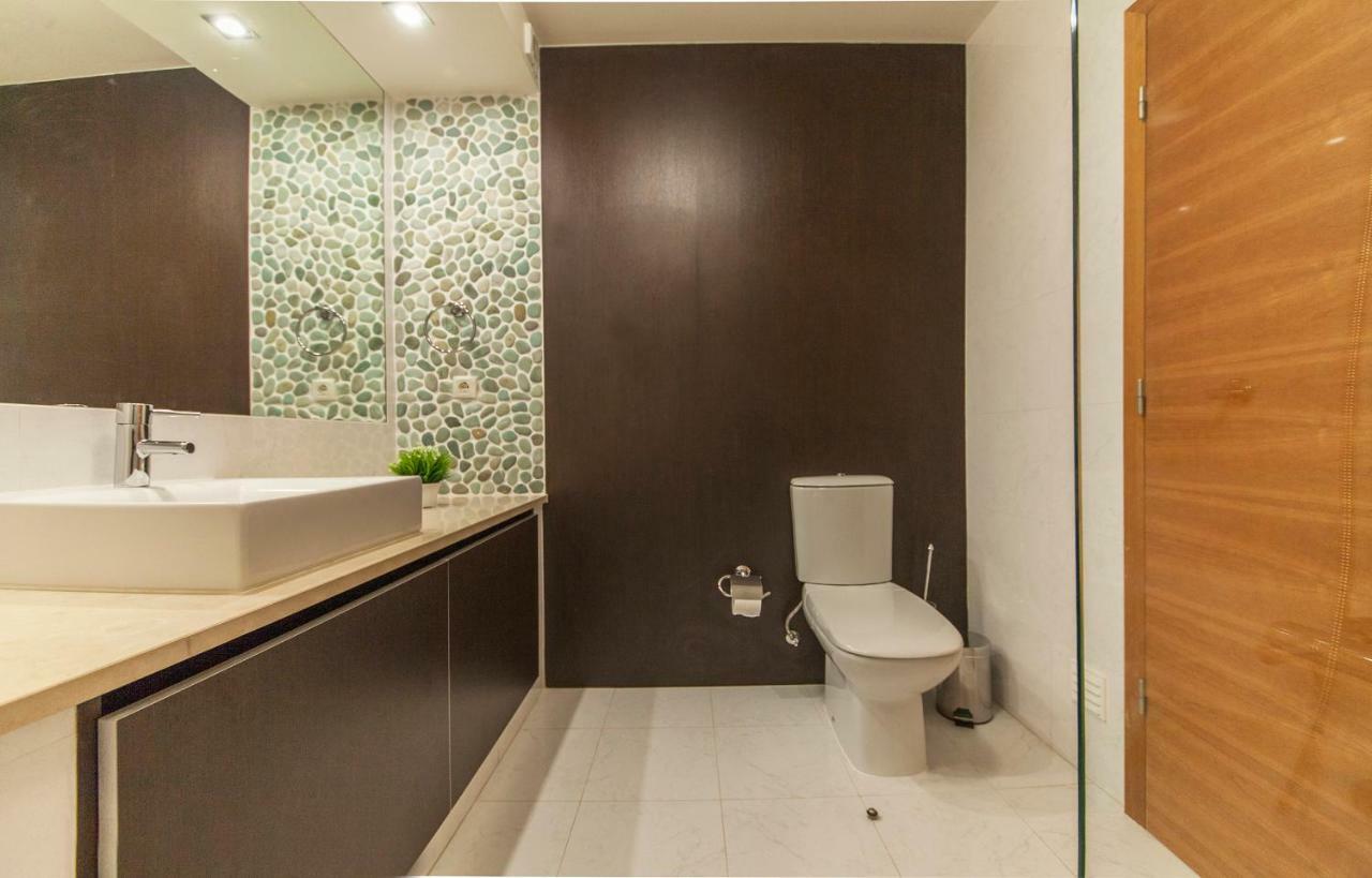 B27 - Luzbay 2 Bed Apartment Esterno foto