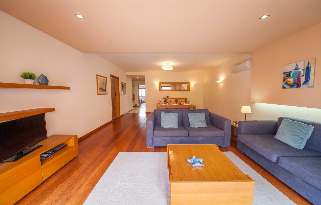 B27 - Luzbay 2 Bed Apartment Esterno foto